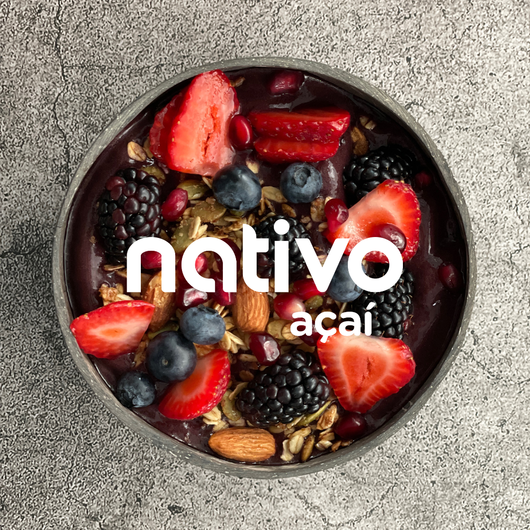 Instructions on Making an Awesome Açaí Bowl
